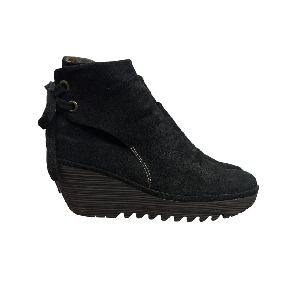 Fly London Yama Wedge Boot Ankle Women 39 8.5 Black Slouchy Artsy Comfort Suede